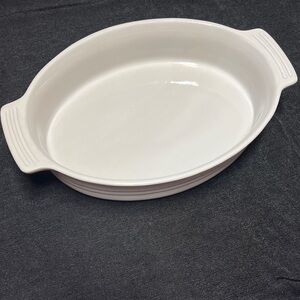 Le Creuset White Oval Baking Dish 15-14